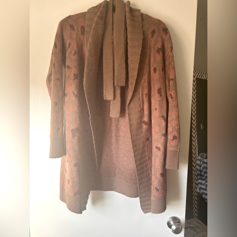 Cupcakes&Cashmere leopard detail cardigan